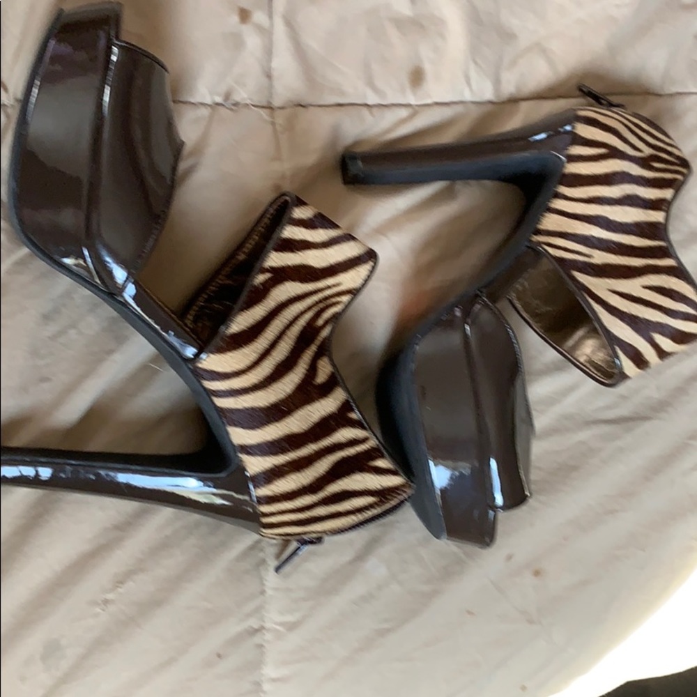 Woman’s shoes